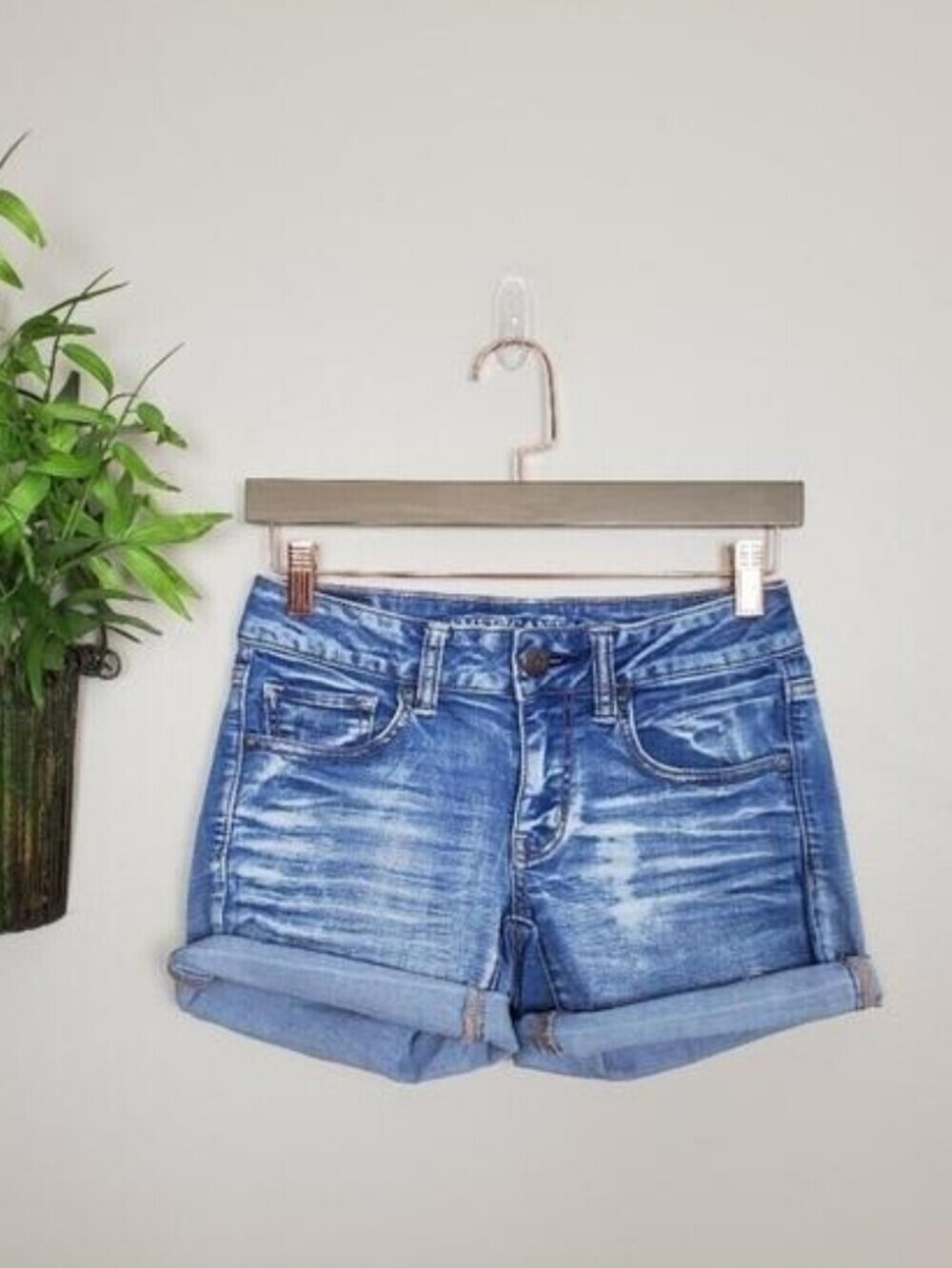 AE 2 Midi Rolled Cuffed Acid Wash Super Stretch Jean Shorts American Eagle Y2K